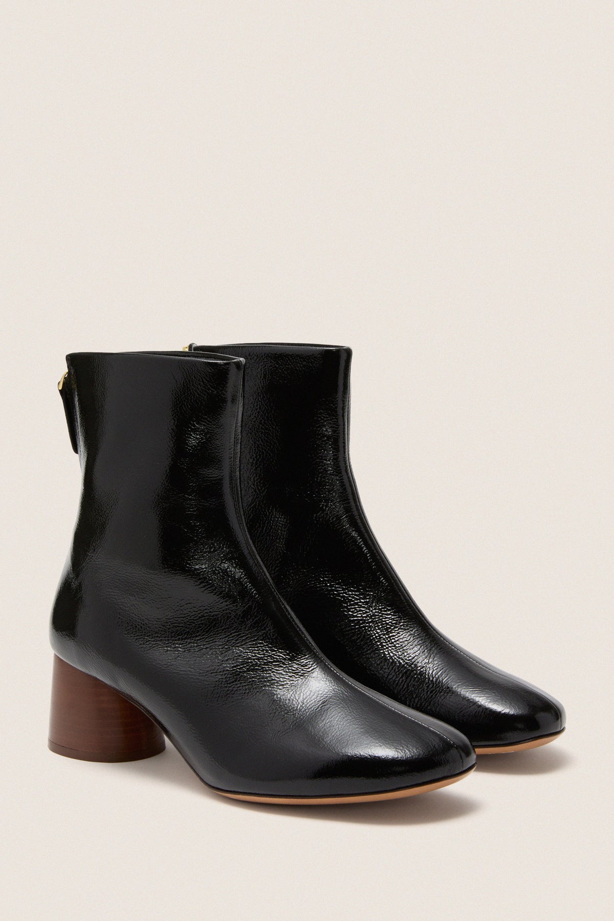 Black Glove Boot