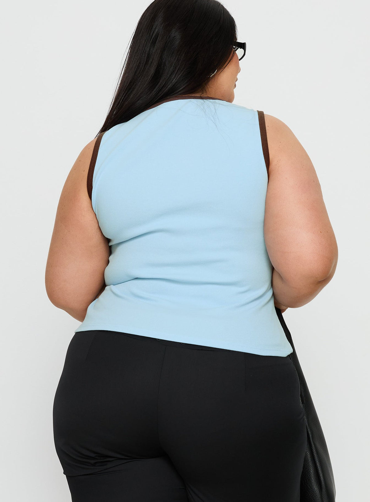 Baseline V Neck Rib Tank Top Blue / Brown Curve
