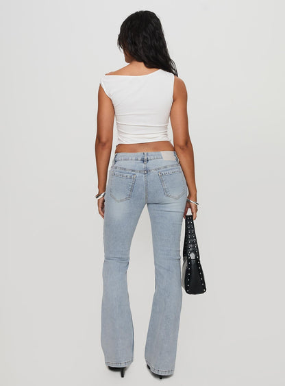 Bethany Low Rise Bootleg Jeans Light Wash