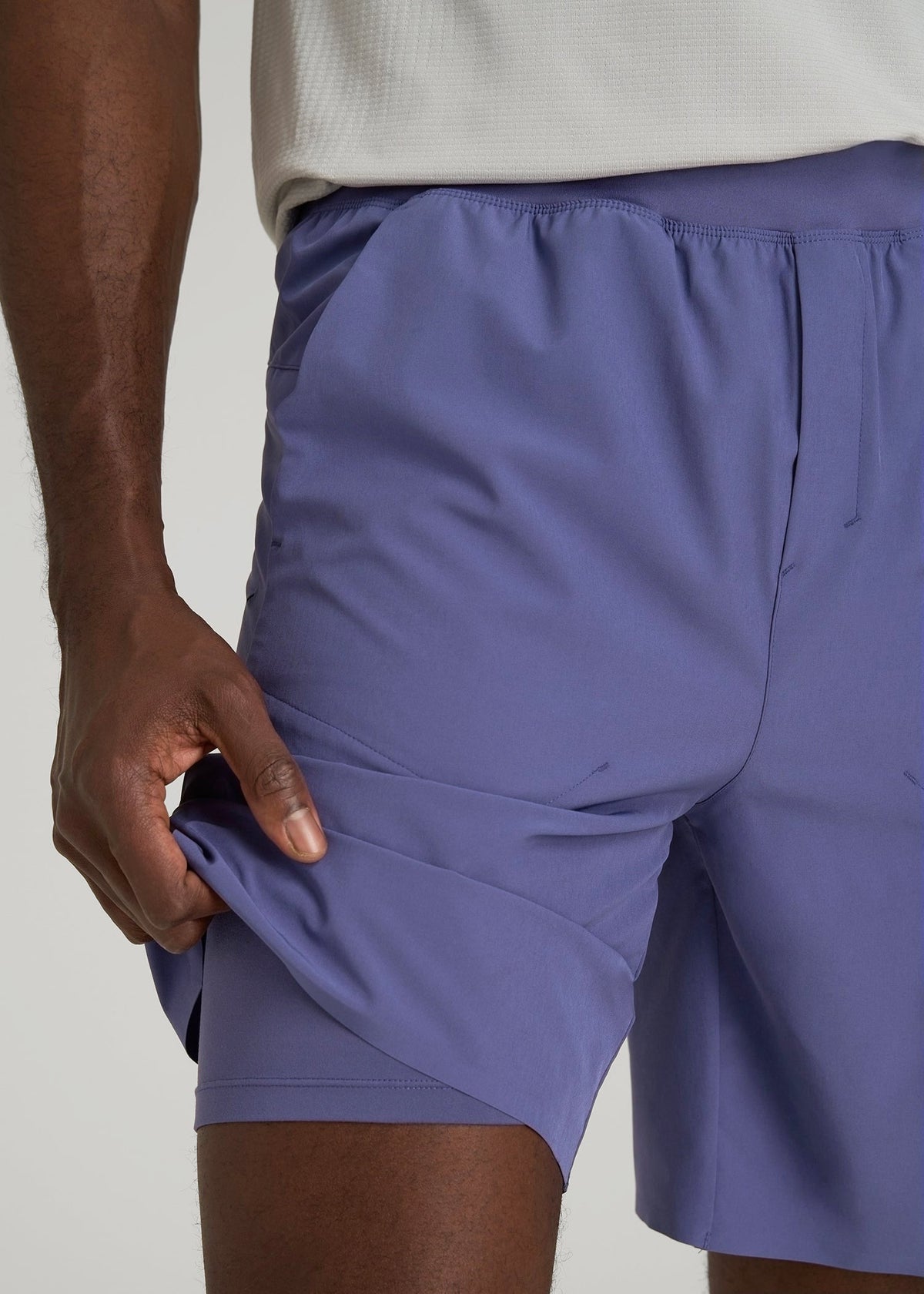 2-in-1 Featherweight Running Short for Tall Men in Future Dusk