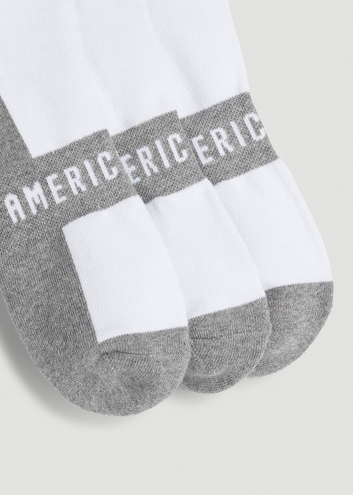 3-Pack Quarter Socks for Tall Men in White with Grey