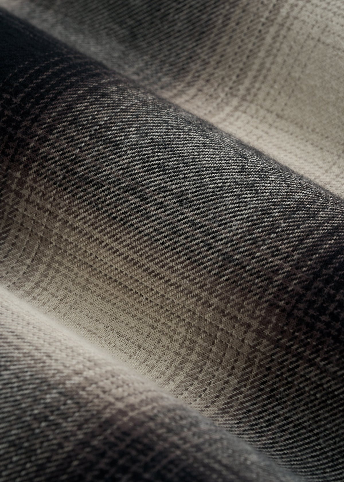 Nelson Flannel Shirt for Tall Men in Beige Blur Plaid