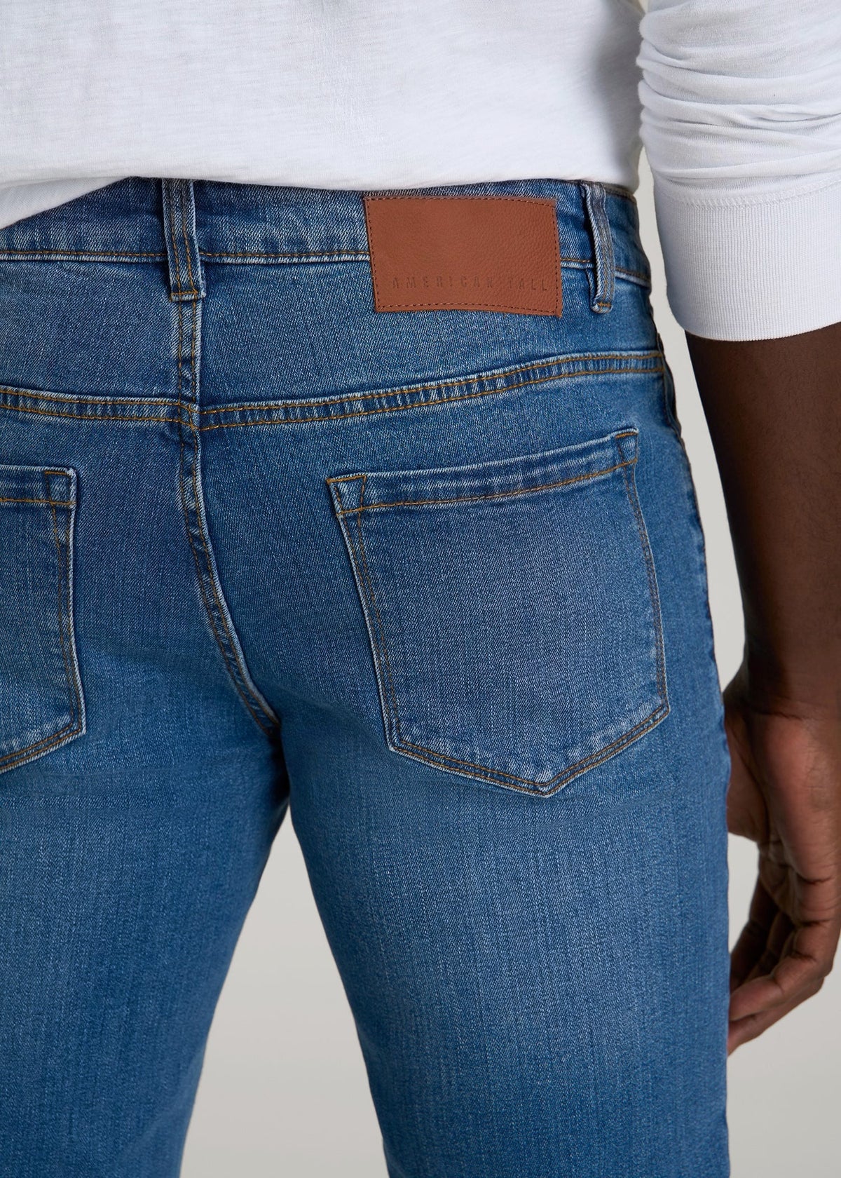 Carman TAPERED Jeans for Tall Men in Classic Mid Blue