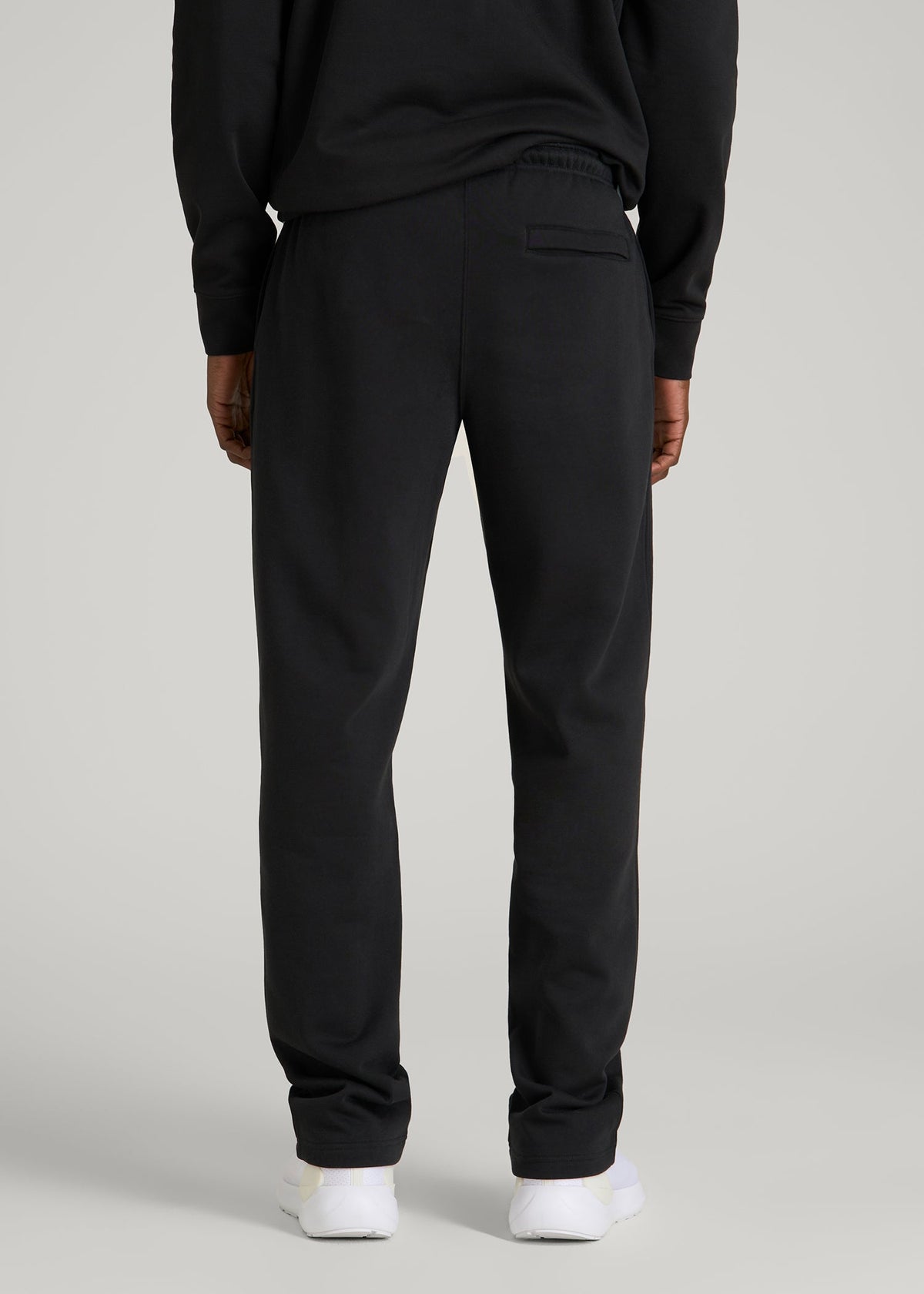 Core Motion Fleece Straight Leg Sweatpants for Tall Men in Black