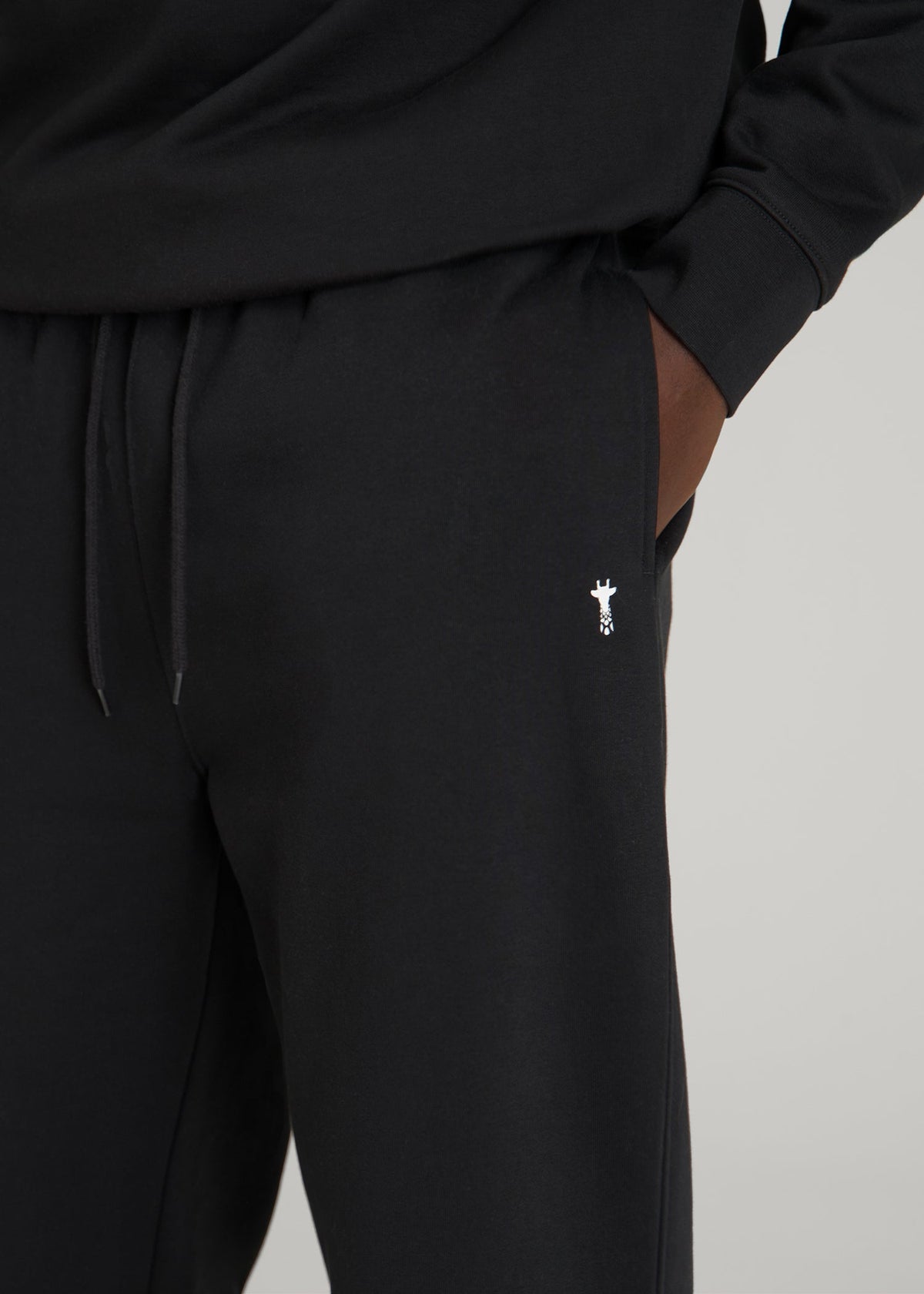 Core Motion Fleece Straight Leg Sweatpants for Tall Men in Black