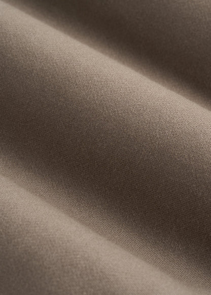 Everyday Comfort 5 Pocket Short for Tall Men in Dark Sand