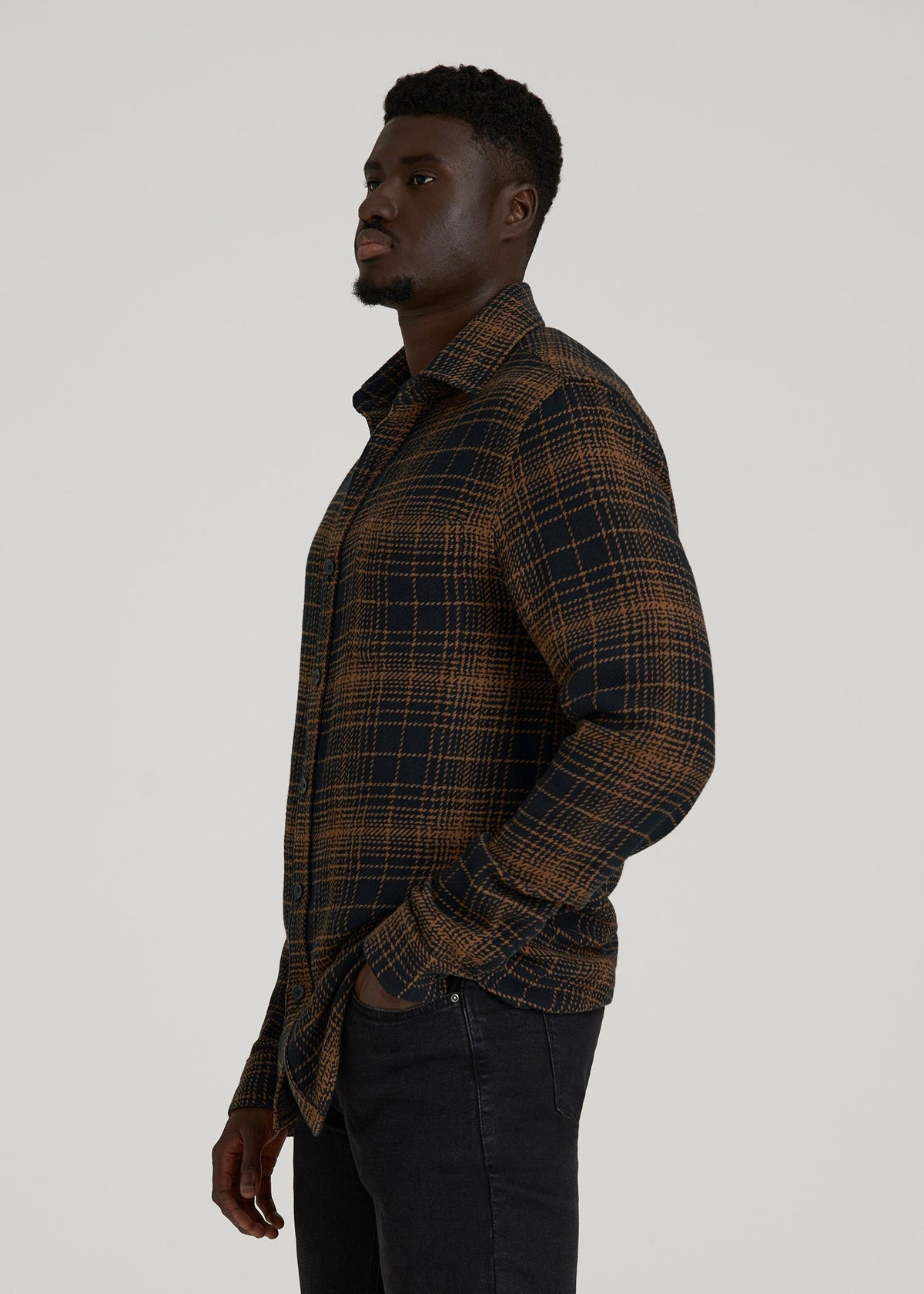 Lightweight Woven Overshirt for Tall Men in Black and Caramel Plaid