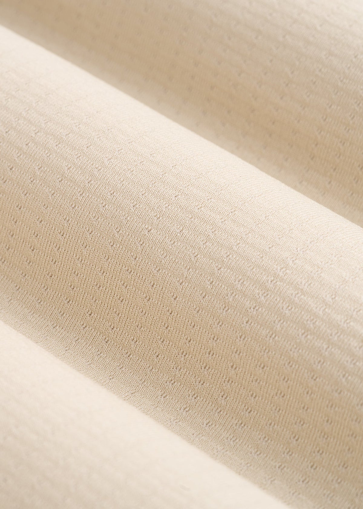 Long Sleeve Vented Training Top for Tall Men in Vanilla Latte