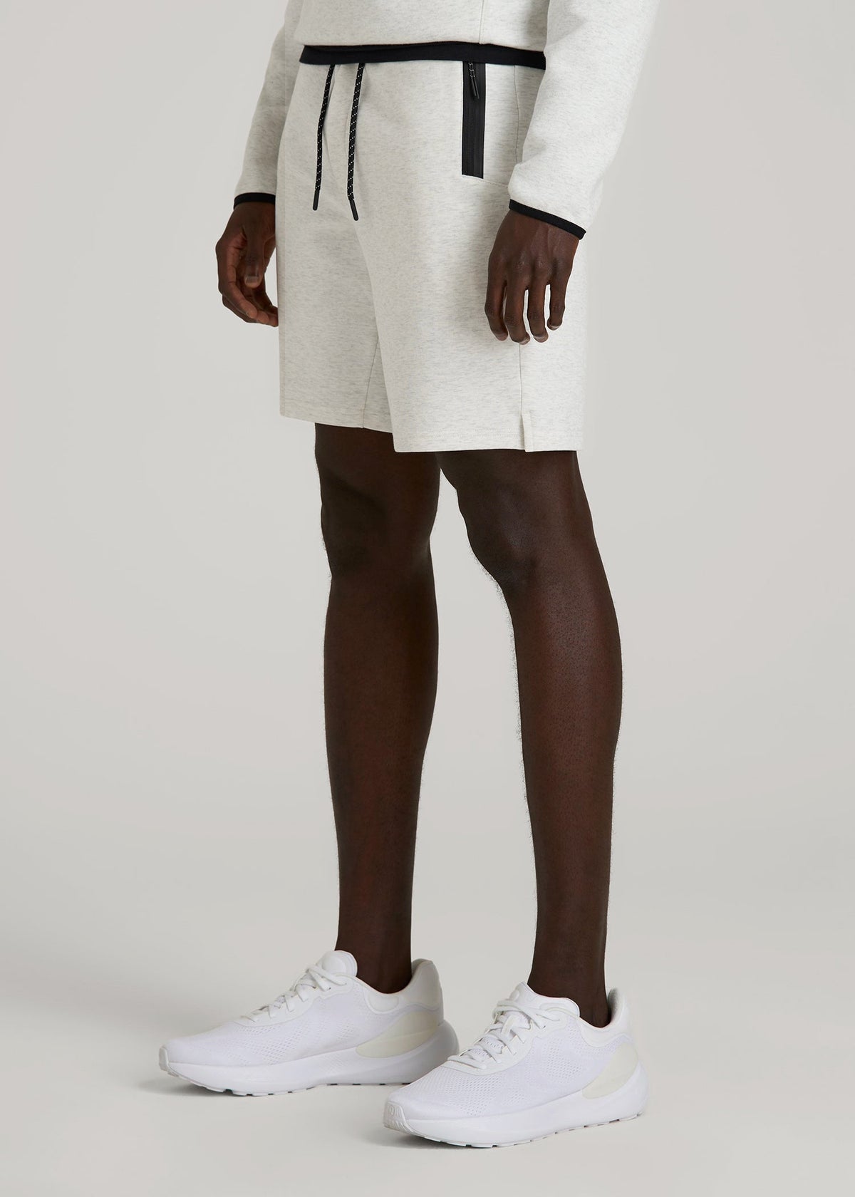 Tech Motion Fleece Shorts for Tall Men in Heather Frost