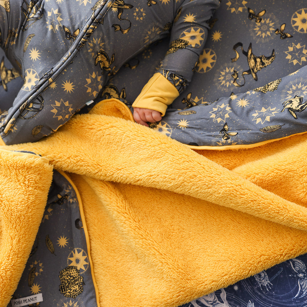 Hufflepuff House Luxe Plush Patoo® Blanket