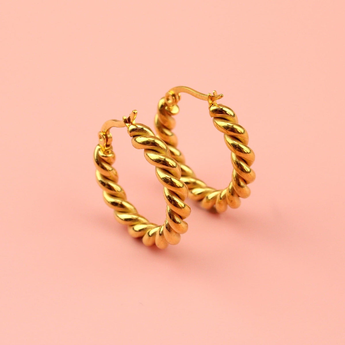 Twist and Shout Hoop Earrings (Gold Plated)