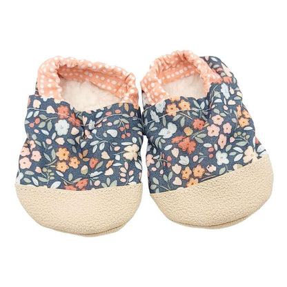 TBJ506 $38 - 0-6mo - April Meadows Baby Shoes
