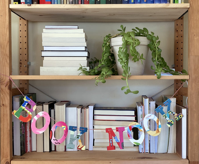 Board Book Phrase Garland Kit BOOK NOOK