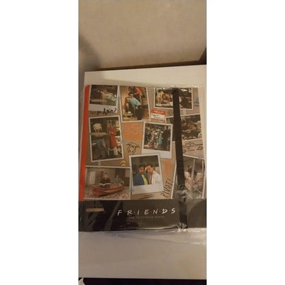 Classeur de rangement 4 anneaux Friends A4 licence officielle série TV papeterie