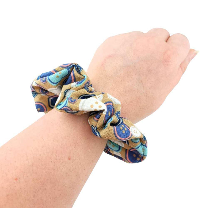 Hair Accessory - Classic Scrunchy in Buttons by imakecutestuff