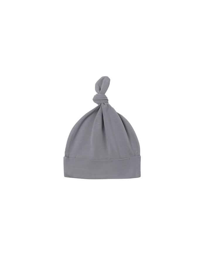 knotted baby hat ll slate