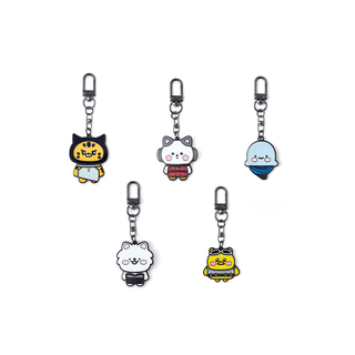 LE SSERAFIM - EASY CRAZY HOT ENCORE OFFICIAL MD FIM'S CLUB METAL KEYRING - COKODIVE