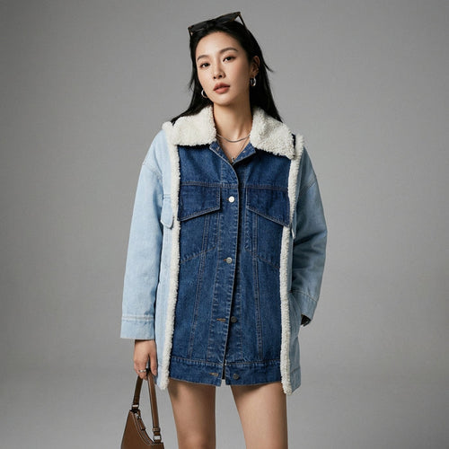 Veste en jean femme avec col imitation mouton, style K-fashion décontracté. Couleur contrastée, coupe ample. - Taille S