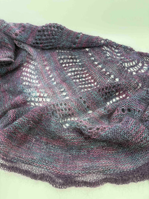 Sleeveheart Shawl Knitting Kit